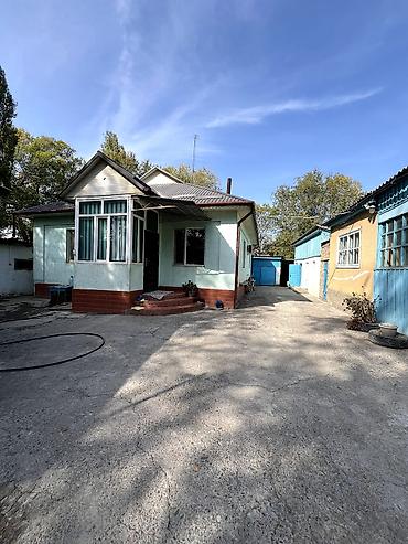 Продажа коттеджей и домов: 📌В селе Полтавка продается большой угловой дом из 5-ти комнат и — 2