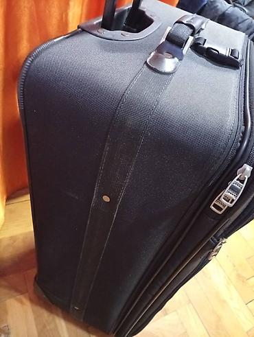 Putni koferi i torbe: Veliki kofer na točkiće – American Tourister. 75 45 30 - — 4