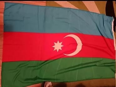 bayraq lent: Məhsul: Azərbaycan bayrağı Təsvir: - Üçrəngli dizayn: göy, qırmızı — 2