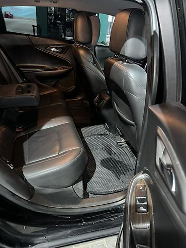 chevrolet impala: Chevrolet Malibu: 2017 г., Автомат, Бензин, Седан — 3