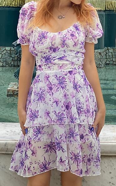 ag etek: Bənövşəyi çiçək naxışlı qadın paltarı - Stil: Romantik, yaylıq — 1