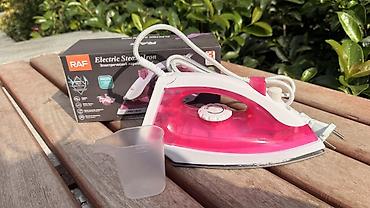 tefal ultimate 500 utu: RAF Electric Steam Iron – buxarlı elektrik ütüsü Xüsusiyyətlər: - — 2
