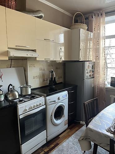 Продажа квартир: 3 комнаты, 70 м², Золотой квадрат Сталинка, 3 этаж, Косметический ремонт — 4