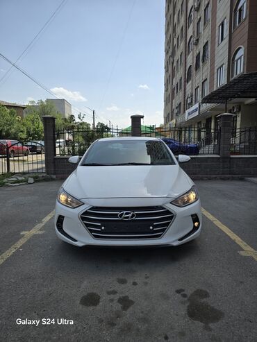 Hyundai: Hyundai Avante: 2018 г., 1.6 л, Типтроник, Бензин, Седан