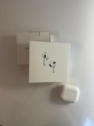 Qulaqcıqlar: AirPods hissələri ayrı-ayrılıqda satılır. • AirPods Pro 2 üçün keys — — 5