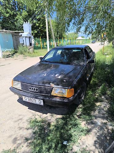 Унаа сатуу: Audi 100: 1989 г., 2.3 л, Кол менен иштөөчү, Бензин, Седан — 1