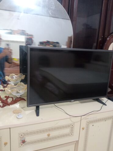 sharp soyuducu servis: LG LED televizor - Ekran: təxminən 32" (80 sm) diaqonal, düz ekran -