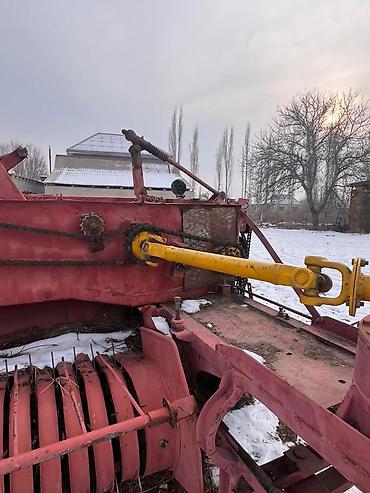 Тюковые пресс-подборщики: Тюковый пресс-подборщик для соломы/сена, прицепной, привод от ВОМ — 4