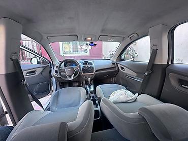 qaz 35: Chevrolet Cobalt: 1.5 l | 2024 il 174000 km Sedan — 4