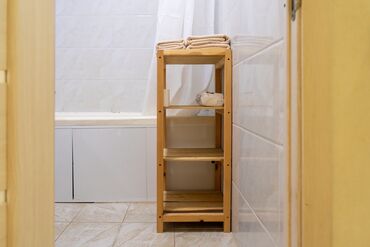 Посуточная аренда квартир: 1 комната, Банные принадлежности, Бытовая техника, Душевая кабина — 15