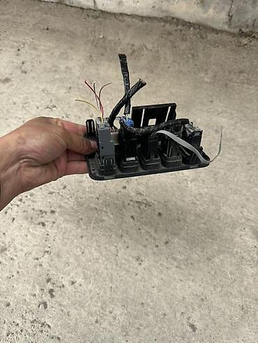 Бампер и комплектующие: Бампер Toyota, Оригинал — 9