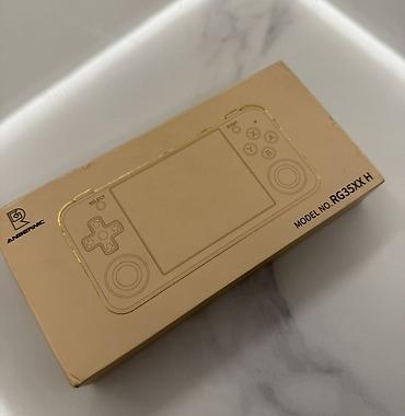 switch oled: Продаю портативную ретро-консоль Anbernic RG35XX H. Состояние новое — 1