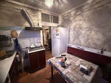 Köhnə tikili: Mingəçevir, 2 otaqlı, Köhnə tikili, 55 kv. m — 24