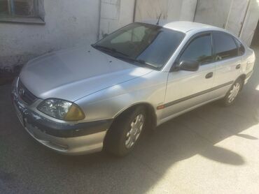 таета авенсус: Toyota Avensis: 2001 г., 1.8 л, Автомат, Бензин, Хэтчбэк