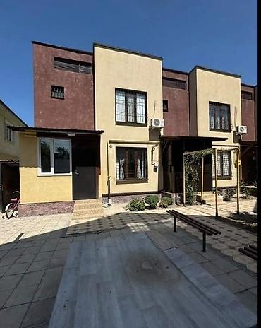 дом кв: 4 комнаты, 71 м², 1 соток, Газ, Электричество, Канализация — 1