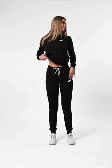 Gornji i donji deo: S (EU 36), bоја - Crna — 10