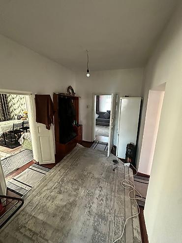 Продажа коттеджей и домов: Продается участок с домом в селе Каирма 💸=90.000$+торг уместен — 12