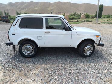 купить фары на ниву: ВАЗ (ЛАДА) 4x4 Niva: 2011 г., 1.7 л, Механика, Бензин, Жол тандабас