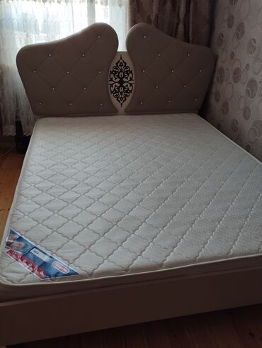 İşlənmiş, İkinəfərlik çarpayı, Bazasız, Matras ilə, Siyirməsiz