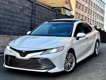 купить чехлы на гольф 4: Toyota Camry: 2017 г., 2.5 л, Автомат, Бензин, Седан