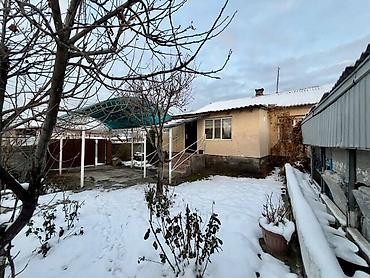 Продажа коттеджей и домов: Срочно продаю полдома село Кун-Туу рядом со школой и детским садом — 1