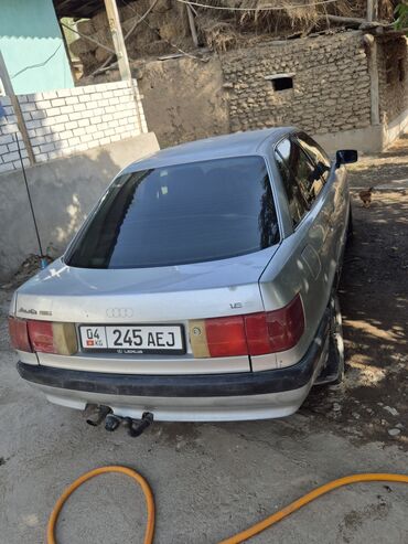 хюндай сонота: Audi 80: 1991 г., 1.8 л, Механика, Бензин, Седан