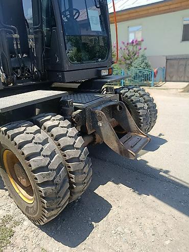 70 сом: Экскаватор, Volvo, 2021 г., Дөңгөлөктүү — 5