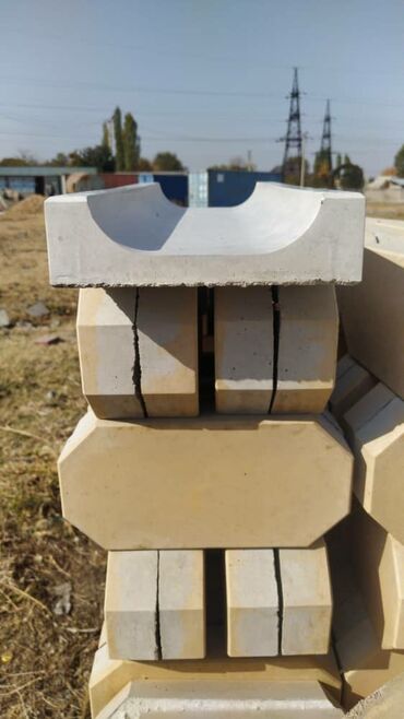 Садовые бордюры: Садовый бордюр, Литой, Бетонный, Овальный, Новый — 8