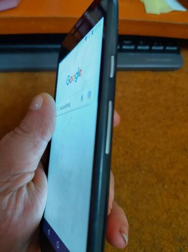 Motorola: Motorola Moto E (3rd Gen), 16 GB, bоја - Crna — 8