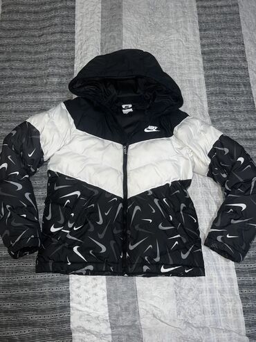 kožne jakne sa krznom: Nike, Puffer jacket, 152-158