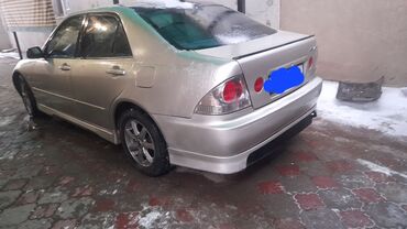 Toyota: Toyota Altezza: 1999 г., 2 л, Автомат, Бензин, Седан