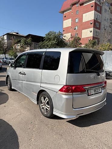 Honda Stepwgn: 2005 г., 2.4 л, Автомат, Газ, Минивэн at lalafo.kg Honda Stepwgn: 2005 г., 2.4 л, Автомат, Газ, Минивэн