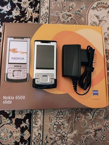 Nokia: Nokia 1, rəng - Gümüşü