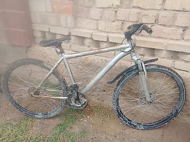 178: Городской/треккинговый велосипед на 28"/700C колесах. бу — 1