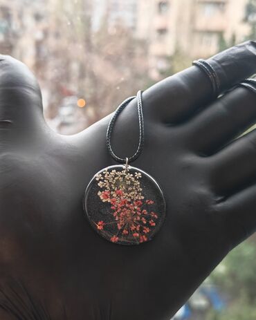 Kulonlar: Epoksi qatqı ilə hazırlanmış əl işi kulonlar - Çiçək kolleksiyası — 12