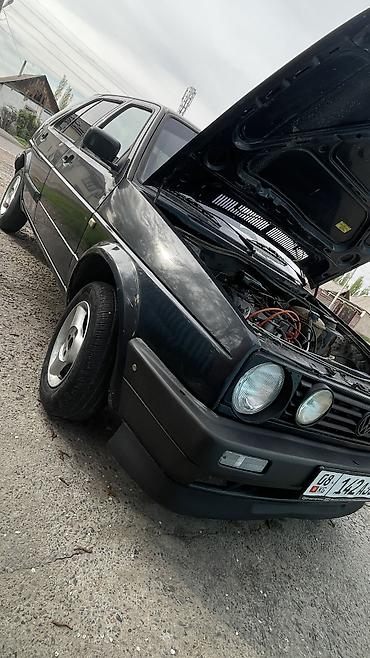 Volkswagen: Volkswagen Golf: 1988 г., 1.8 л, Механика, Бензин, Хэтчбэк — 9