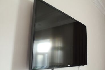 pult tv: İşlənmiş Televizor Samsung DLED 82" FHD (1920x1080), Ünvandan götürmə, Ödənişli çatdırılma