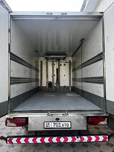 скрытые двери машины: Mercedes-Benz Спринтер: 2003 г., Механика, Дизель — 5