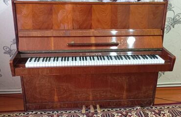 Musiqi alətləri: Piano, Belarus, Akustik, İşlənmiş, Ünvandan götürmə