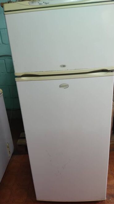 продам нерабочий холодильник: Холодильник Б/у, Двухкамерный, De frost (капельный)