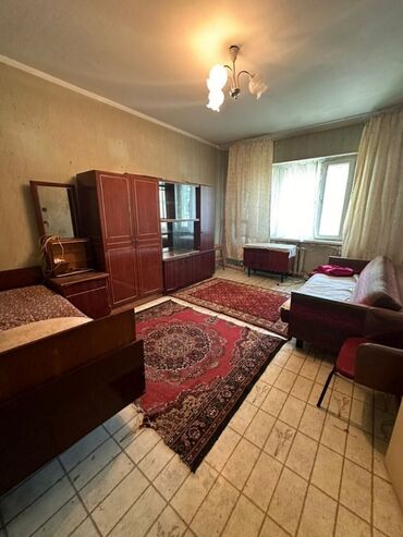 Продажа квартир: 1 комната, 35 м², 105 серия, 1 этаж, Старый ремонт