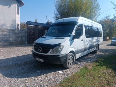 продаю спиринтер: Mercedes-Benz Sprinter: 2006 г., 2.2 л, Механика, Дизель, Бус