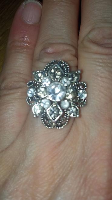 Prstenje: Starinski veliki prsten sa kamenjem — 8