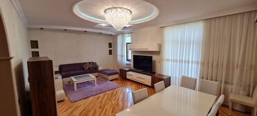 телефон fly 3 симки в Азербайджан | FLY: 3 комнаты, 110 м²