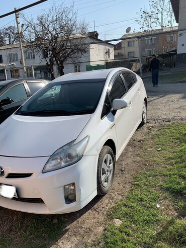 приус 40: Toyota Prius: 2010 г., 1.8 л, Вариатор, Гибрид, Хэтчбэк