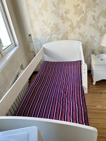 кованая белая кровать: Односпальная кровать