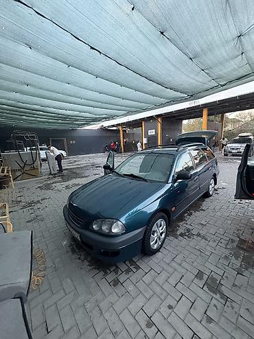 в рассрочка: Toyota Avensis: 1999 г., 1.8 л, Механика, Бензин, Универсал — 1