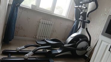 эллиптический: 🛑🛑🛑 СРОЧНО ПРОДАЮ ЗА ДЕШЕВО НОВЫЙ . Эллиптический тренажер Xterra