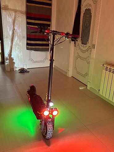 elektrikli scooter toba: - Kugo m4, 500 sm3, 2024 il, 3800 km — 1