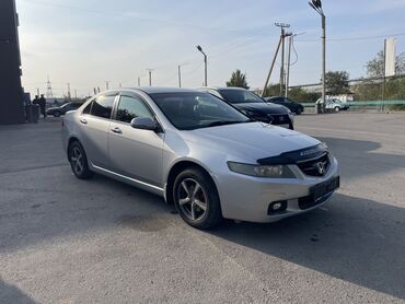 боковые стекла спринтер: Honda Accord: 2005 г., Седан
